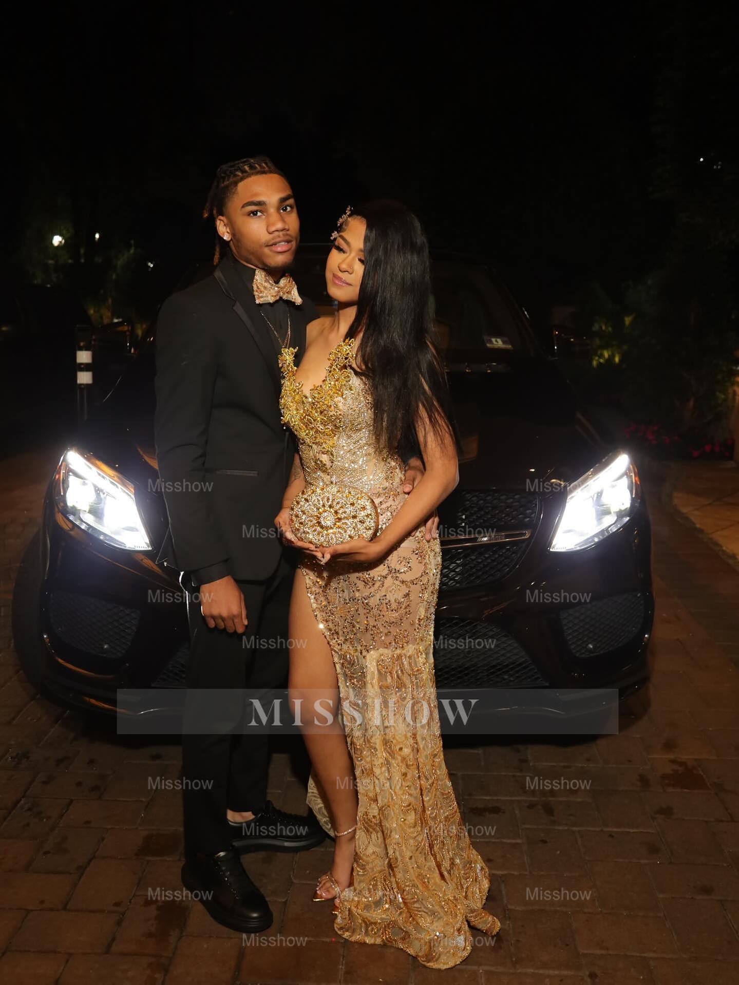 Designer Gold Sweetheart Sleeveless Mermaid Prom Dress with Beaded Appliques and Slit