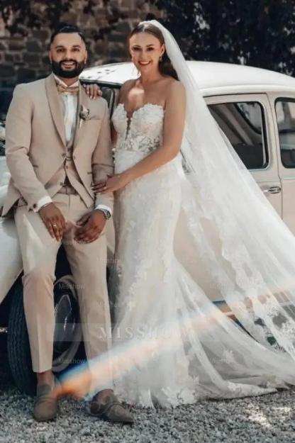 Designer Long Ivory Mermaid Strapless Lace Wedding Dress with Train