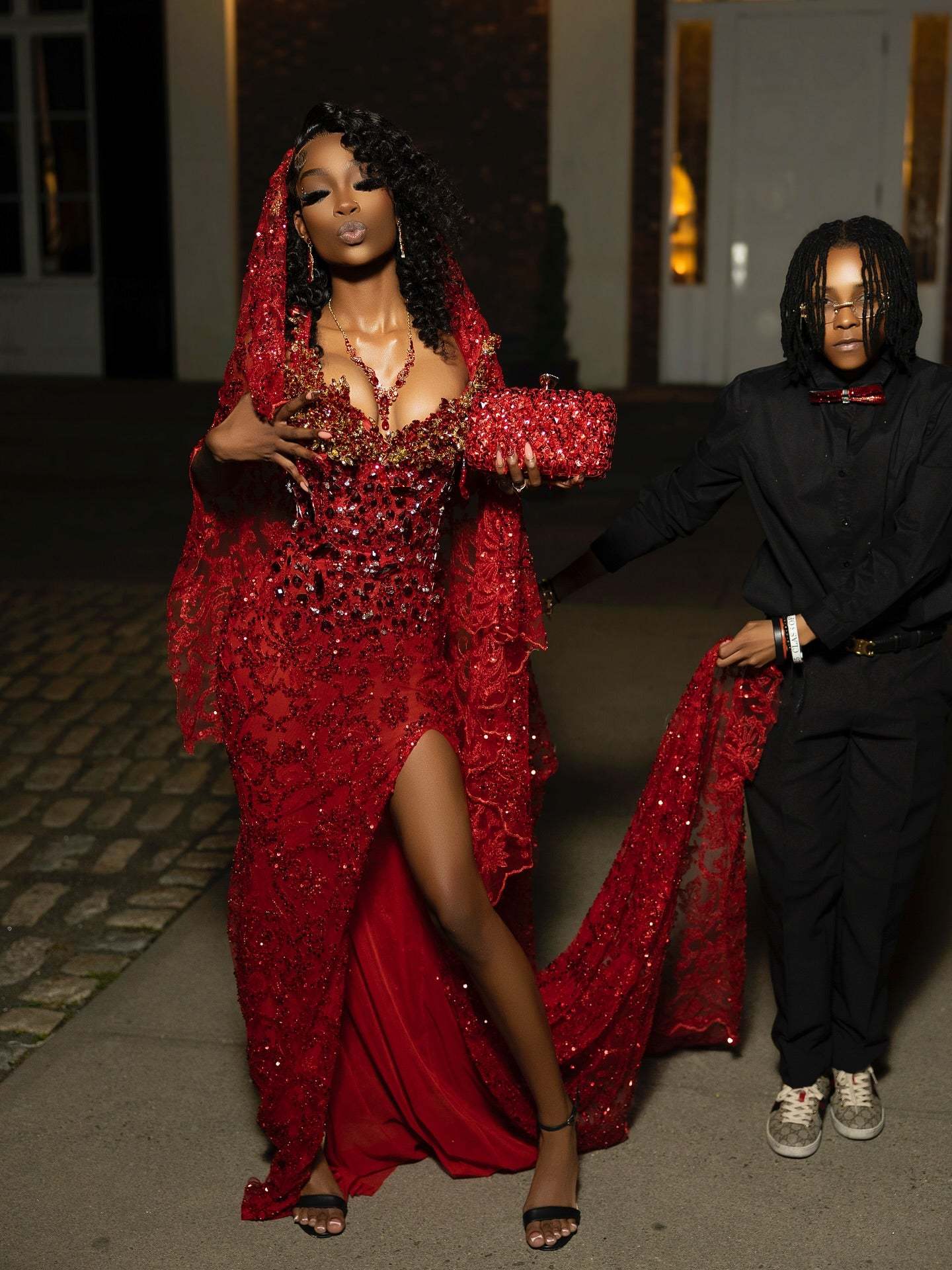 Designer Red V-Neck Sleeveless Mermaid Prom Dress with Sequins and Slit