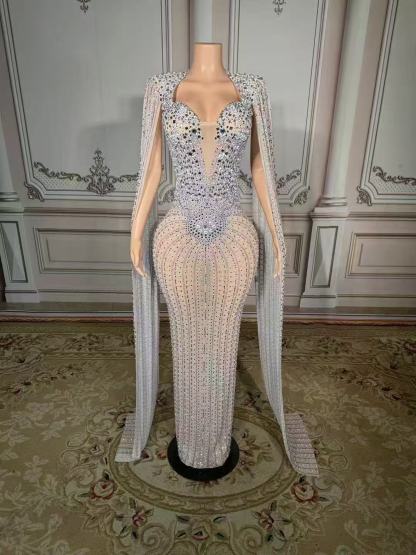 Elegant Silver V-Neck Column Beaded Cap Sleeveless Floor-Length Slit Tulle Prom Dresses With Pearls And Rhinestones