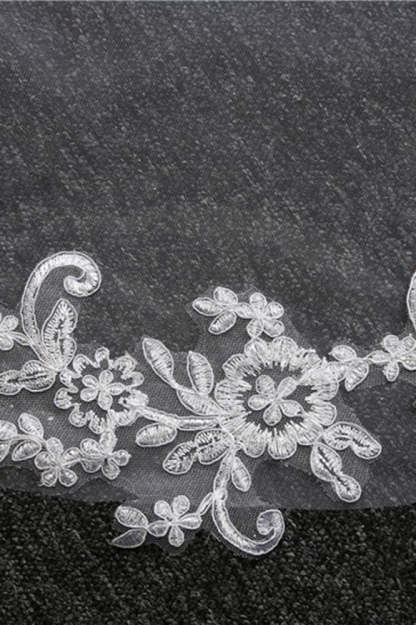 Elegant Tulle lace Applique Edge 3*1.5M Wedding Veils
