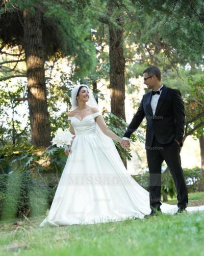 Elegant White Ball Gown Strapless Off-The-Shoulder Sleeveless Beaded Sweep Train Satin Wedding Dress