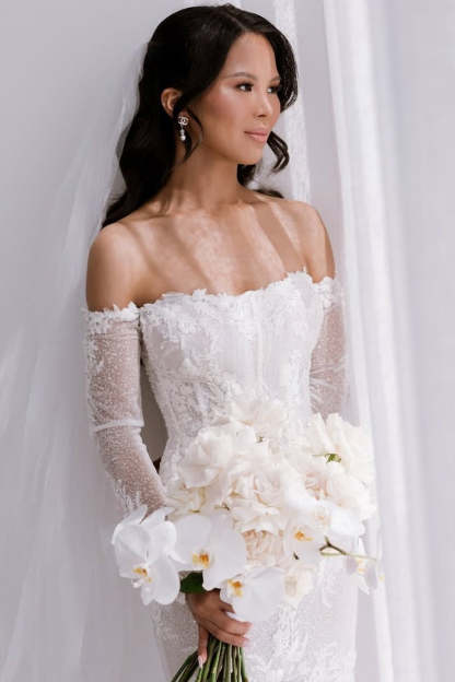 Elegant White Mermaid Strapless Off-The-Shoulder Beaded Lace Long Sleeves Cathedral Train Tulle Wedding Dress