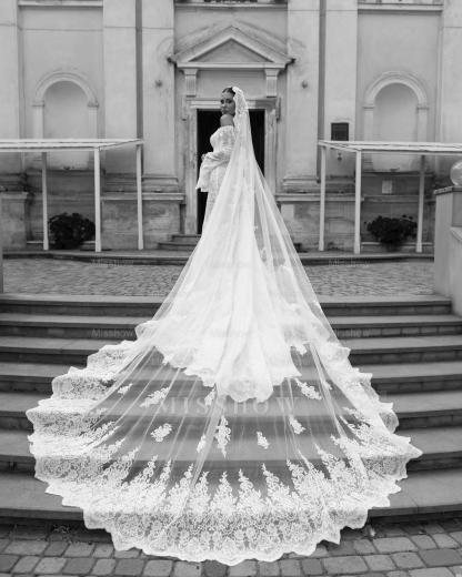 Elegant White Mermaid Sweetheart Off-The-Shoulder Long Sleeves Chapel Train Lace Wedding Dresses