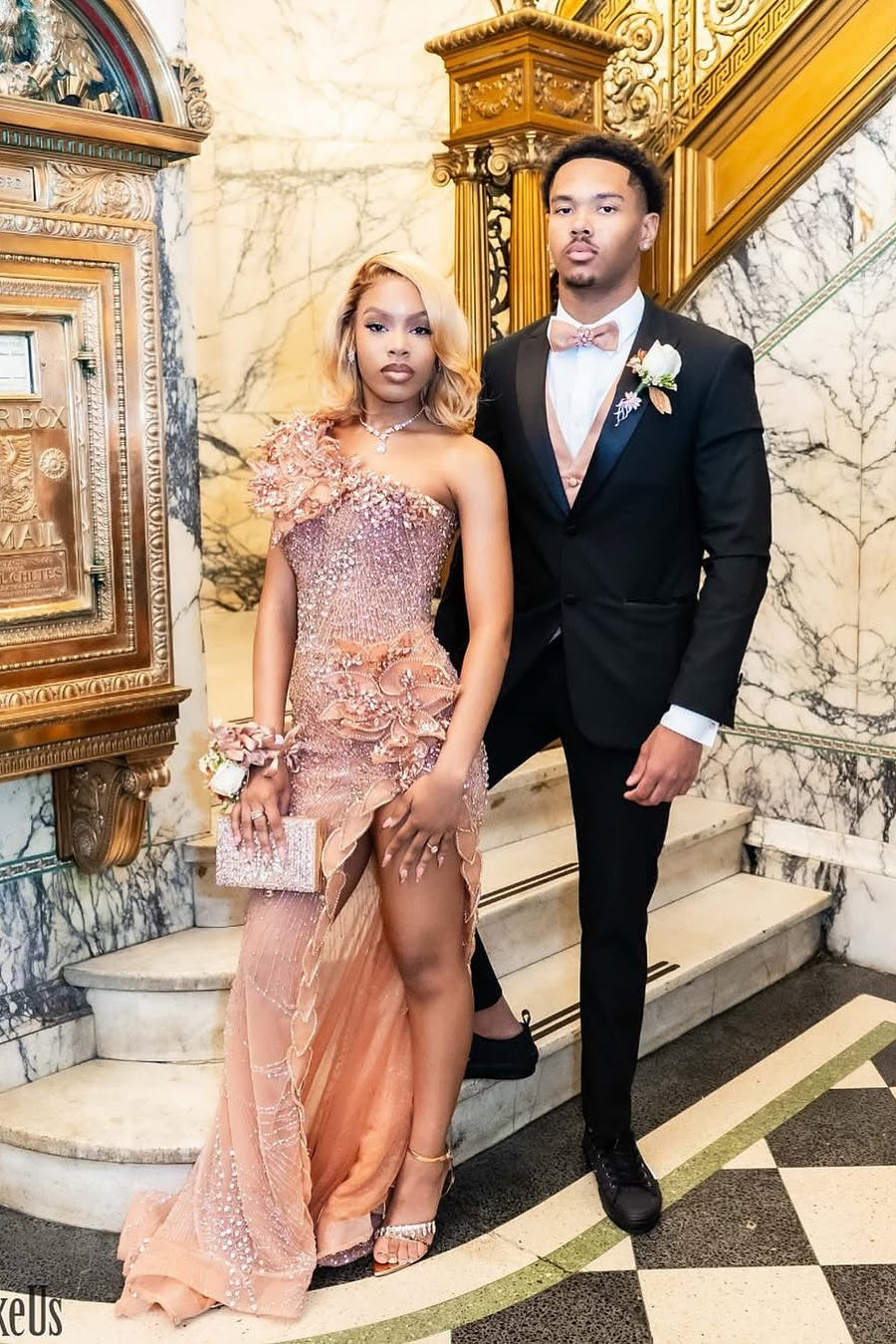 Embellished Long Pearl Pink One Shoulder Sleeveless Mermaid Beaded Prom Dress with Slit and 3D Flowers