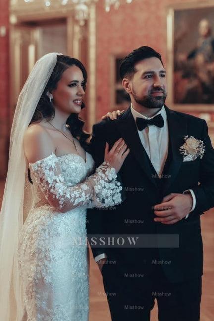 Exquisite Long Mermaid Off-the-shoulder Lace Wedding Dress with Long Sleeves