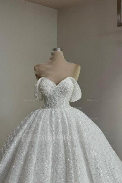 Extravagant Long White A-line Off-the-shoulder Lace Wedding Dress with Pearls