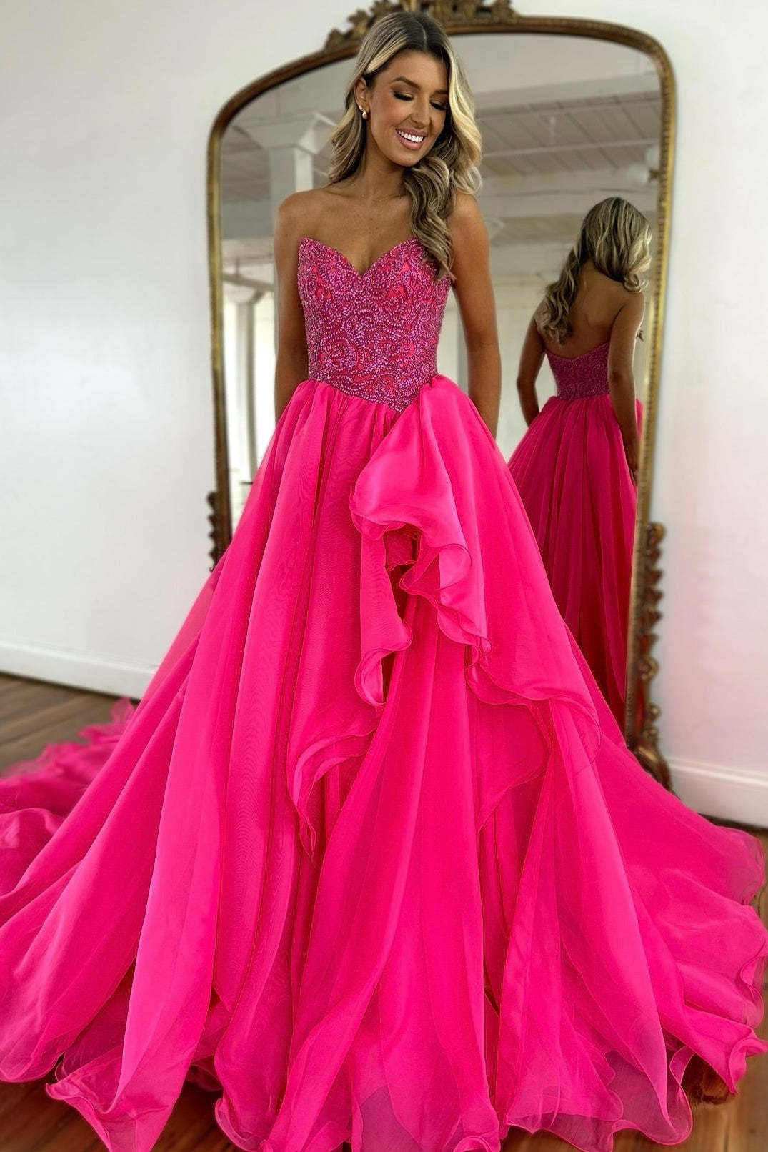 Eye-Catching Fuchsia A-Line Sweetheart Sleeveless Prom dress with Beadings