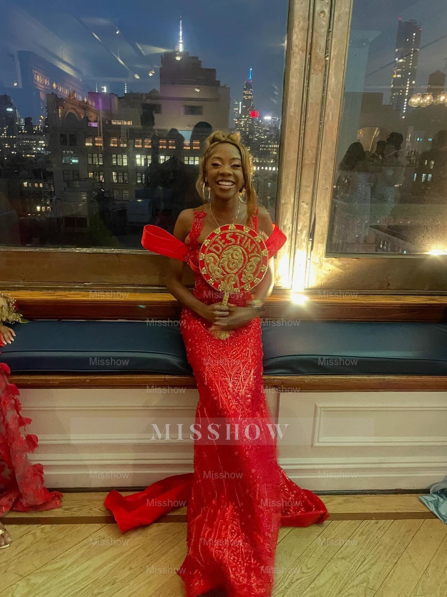 Eye-Catching Long Red Off-The-Shoulder Sleeveless Mermaid Prom Dress with Appliques