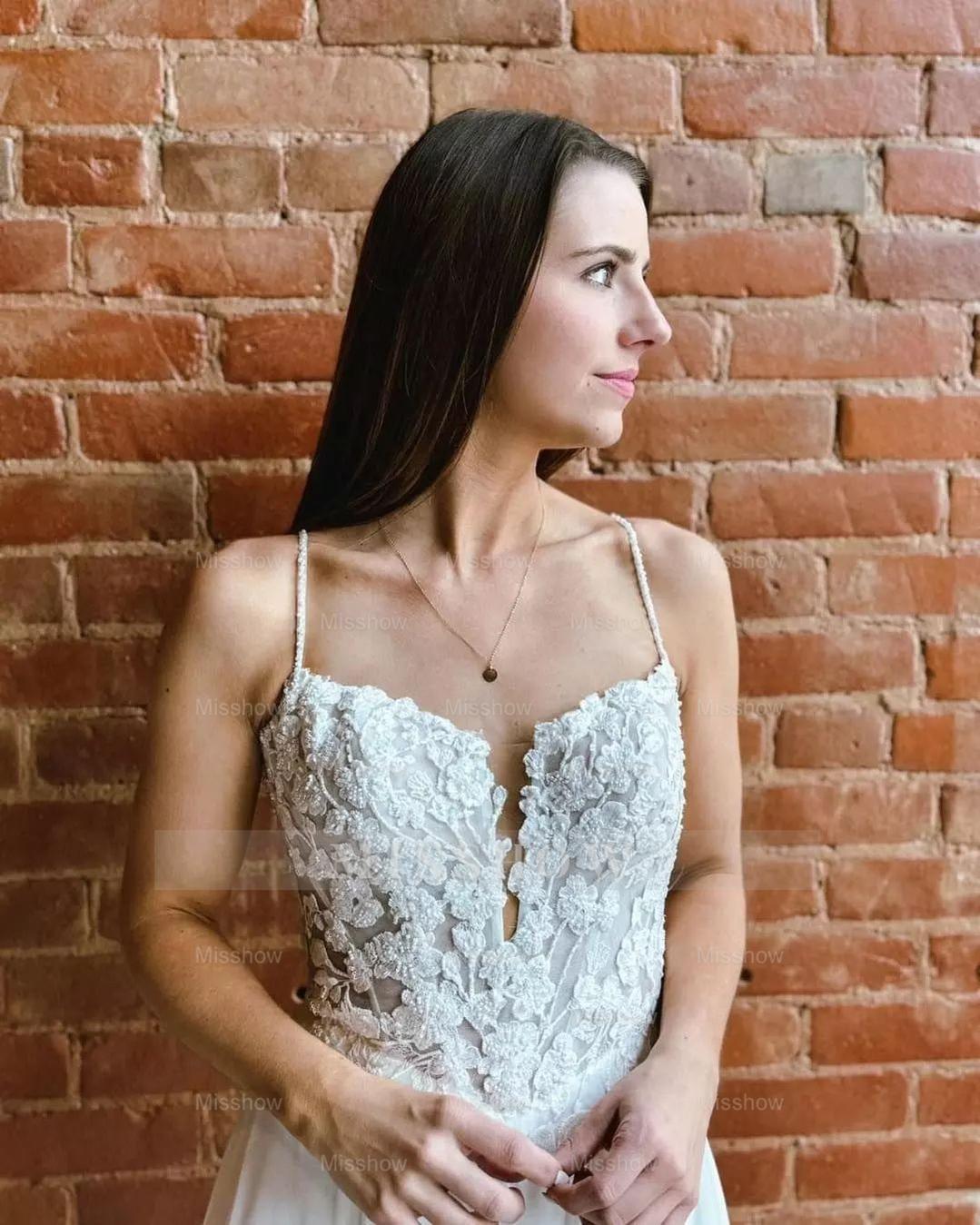 Fabulous A-Line Lace Spaghetti Straps Sleeveless White Wedding Dresses With Split Train