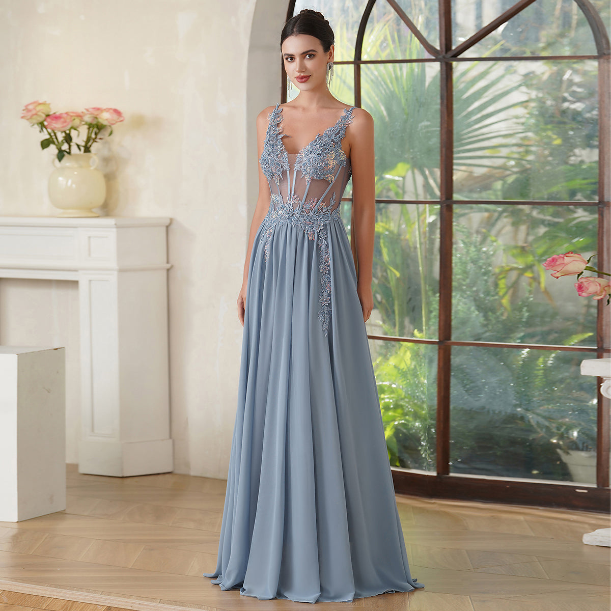 Fabulous A-line Spaghetti Straps Pleated Chiffon Floor Length Dress with Appliques