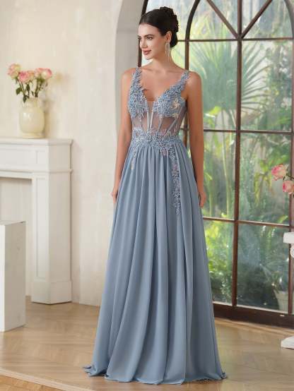 Fabulous A-line Spaghetti Straps Pleated Chiffon Floor Length Dress with Appliques