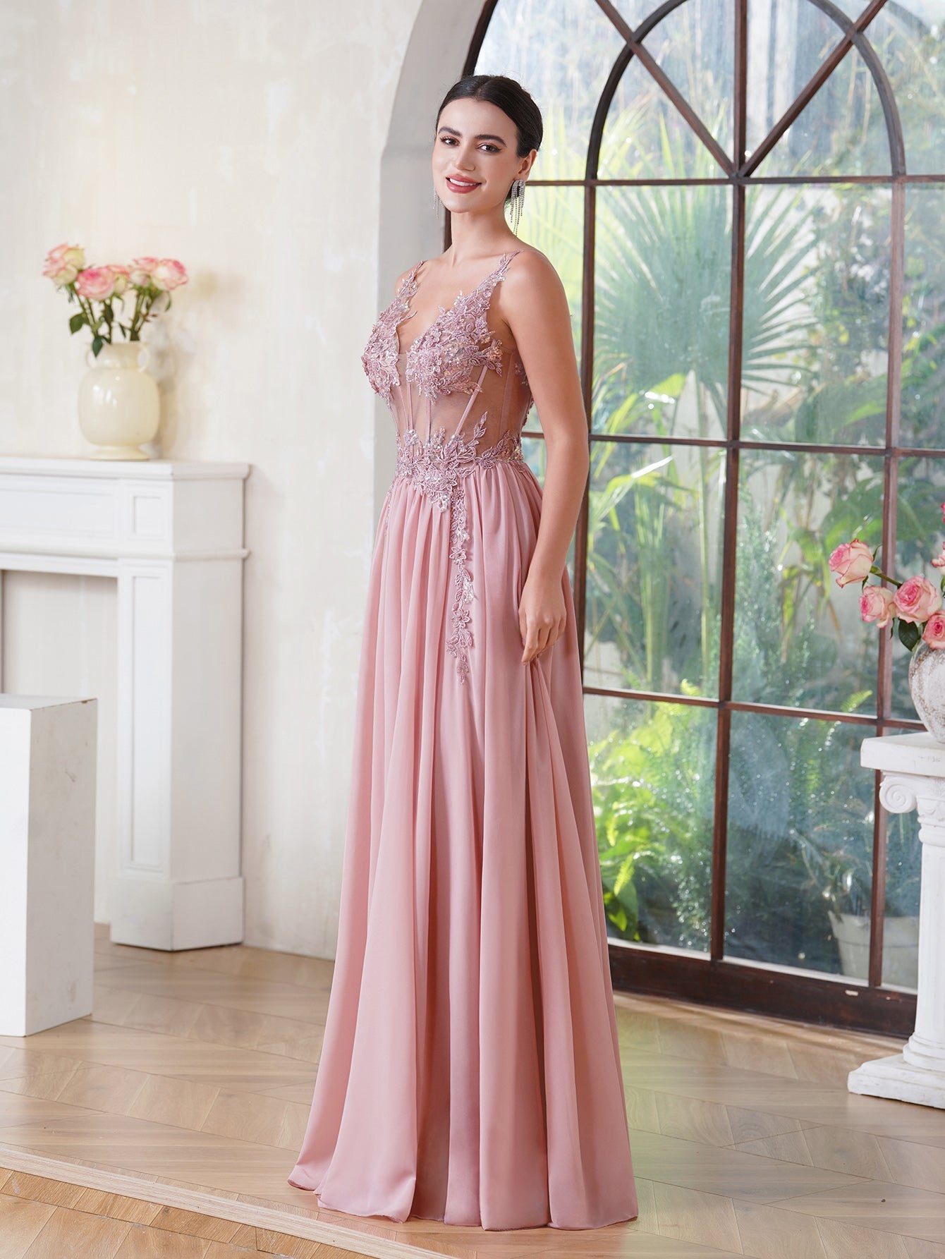 Fabulous A-line Spaghetti Straps Pleated Chiffon Floor Length Dress with Appliques
