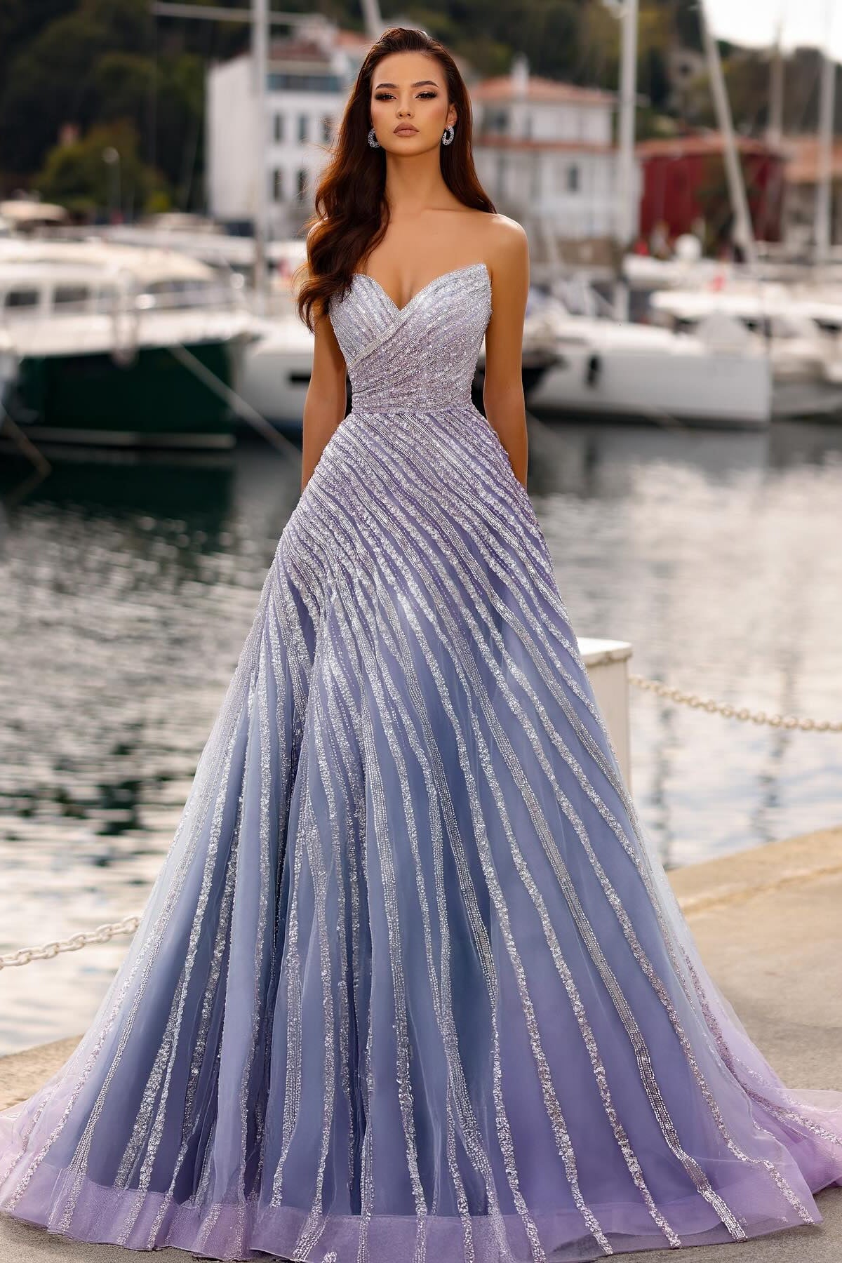 Fabulous Purple A-Line Sweetheart Strapless Sleeveless Sequined Floor-Length Tulle Prom Dresses