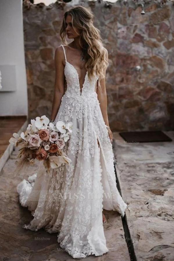 Fabulous White A-Line Spaghetti Strap V-neck Sleeveless Lace Sweep Train Tulle Wedding Dresses With High Slit
