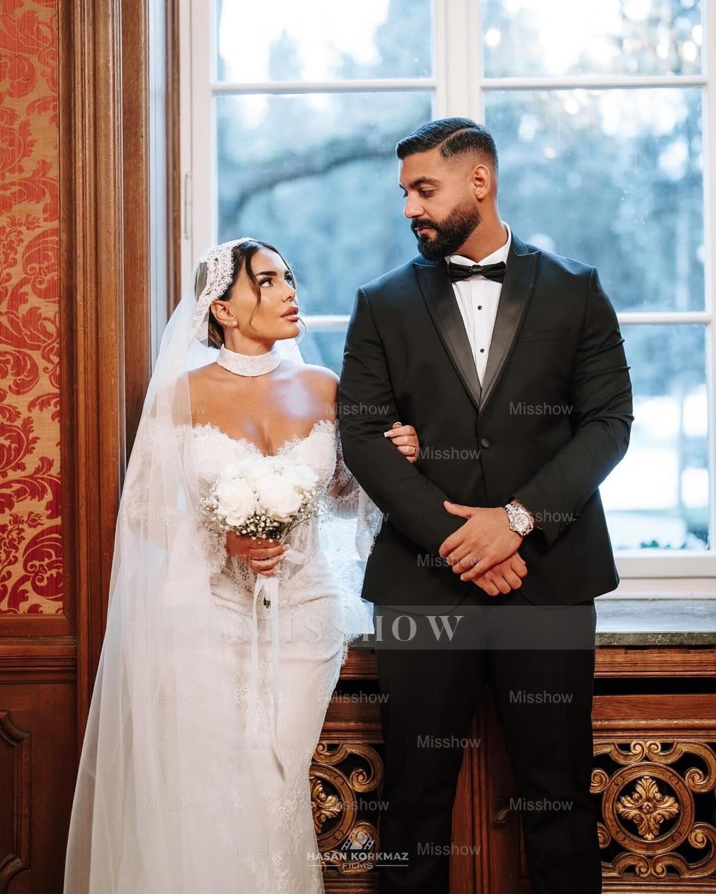 Fabulous White Mermaid Strapless Off-The-Shoulder Long Sleeves Lace Sweep Train Wedding Dress