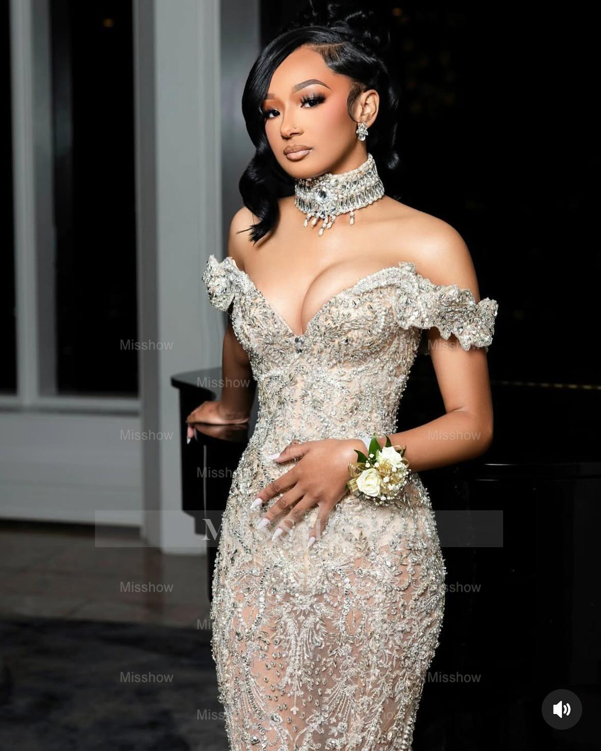 Fashionable Long Off-The-Shoulder Sleeveless Mermaid Prom Dress with Appliques and Rhinestones