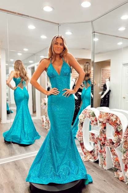 Fashionable Pool V-Neck Sleeveless Mermaid Prom Dress with Court Train