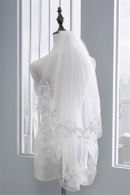 Floral Cute Tulle Lace Cut Edge 1.5*1.1M Wedding Veils with Appliques Sequined