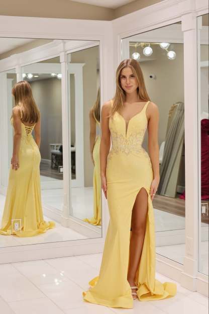 Funky Daffodil V-Neck Sleeveless Mermaid Prom Dress with Sequins and Slit