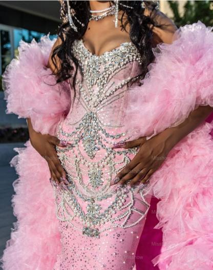 Girly Long Pink Sweetheart Sleeveless Mermaid Sequined Prom Dress with Rhinestones and Detachable Train