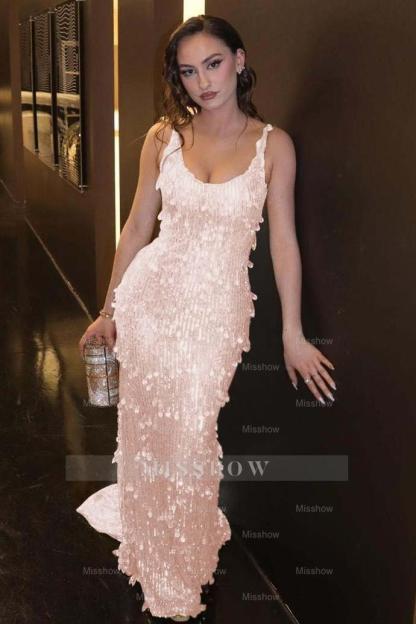 Glamorous Green Spaghetti Strap Sleeveless Long Formal Dress With Beadings