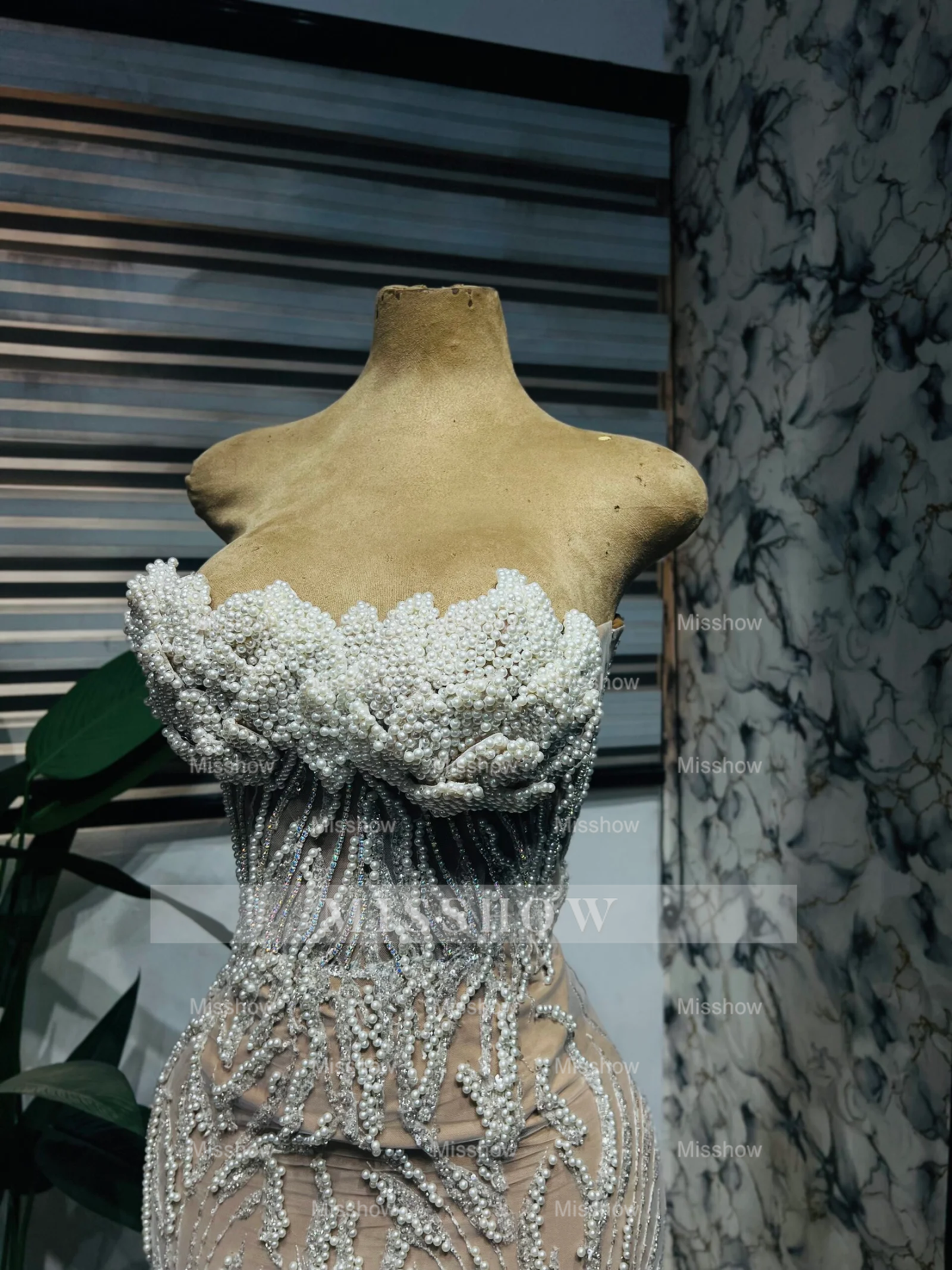 Gorgeous Long Mermaid Lace Beaded Strapless Prom Dress with Pearls