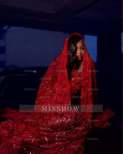 Gorgeous Long Mermaid Red Strapless Lace Prom Dress with Veil