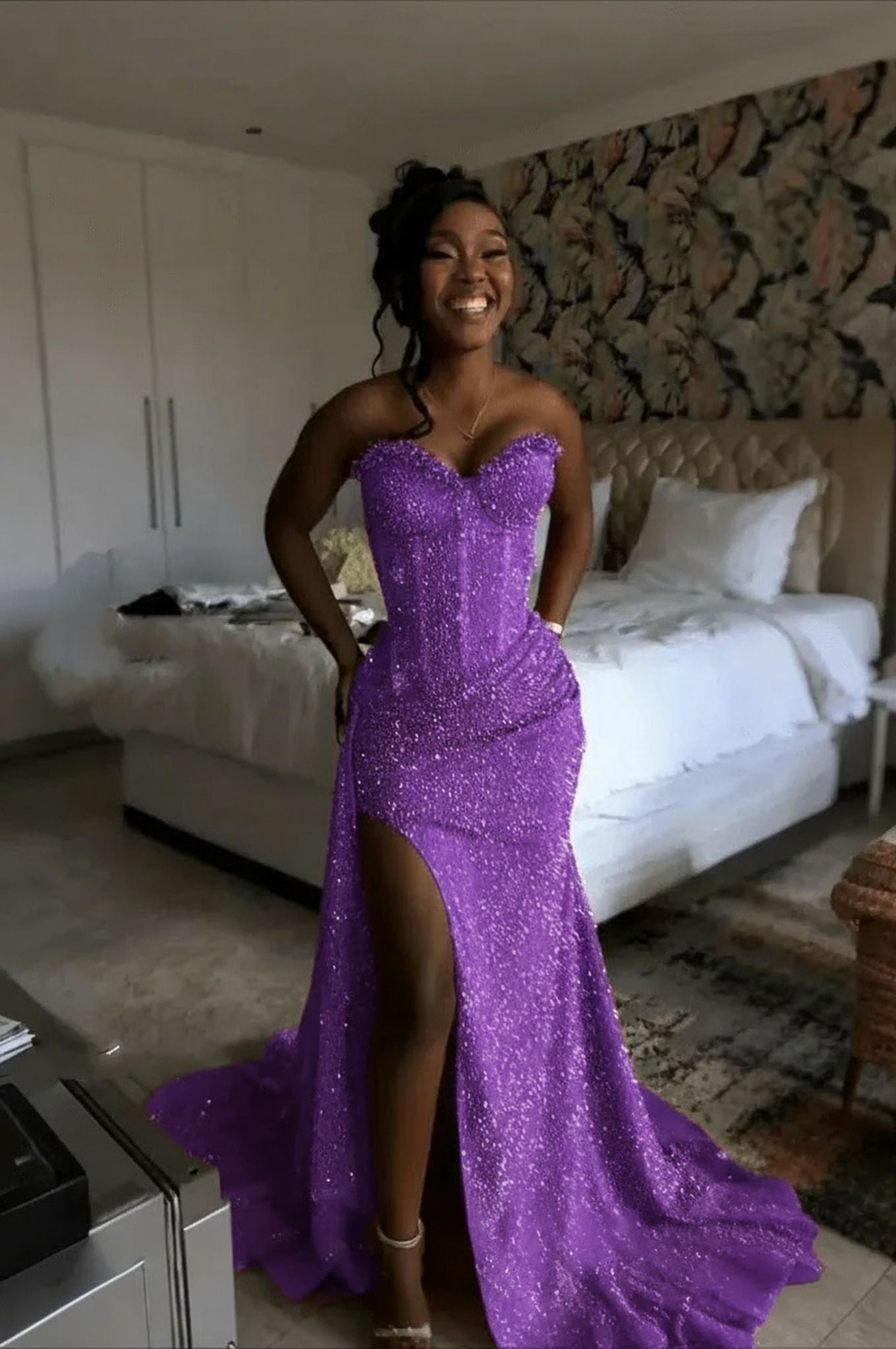 Gorgeous Strapless Sleeveless Mermaid Glitter Long Prom Dress With Slit