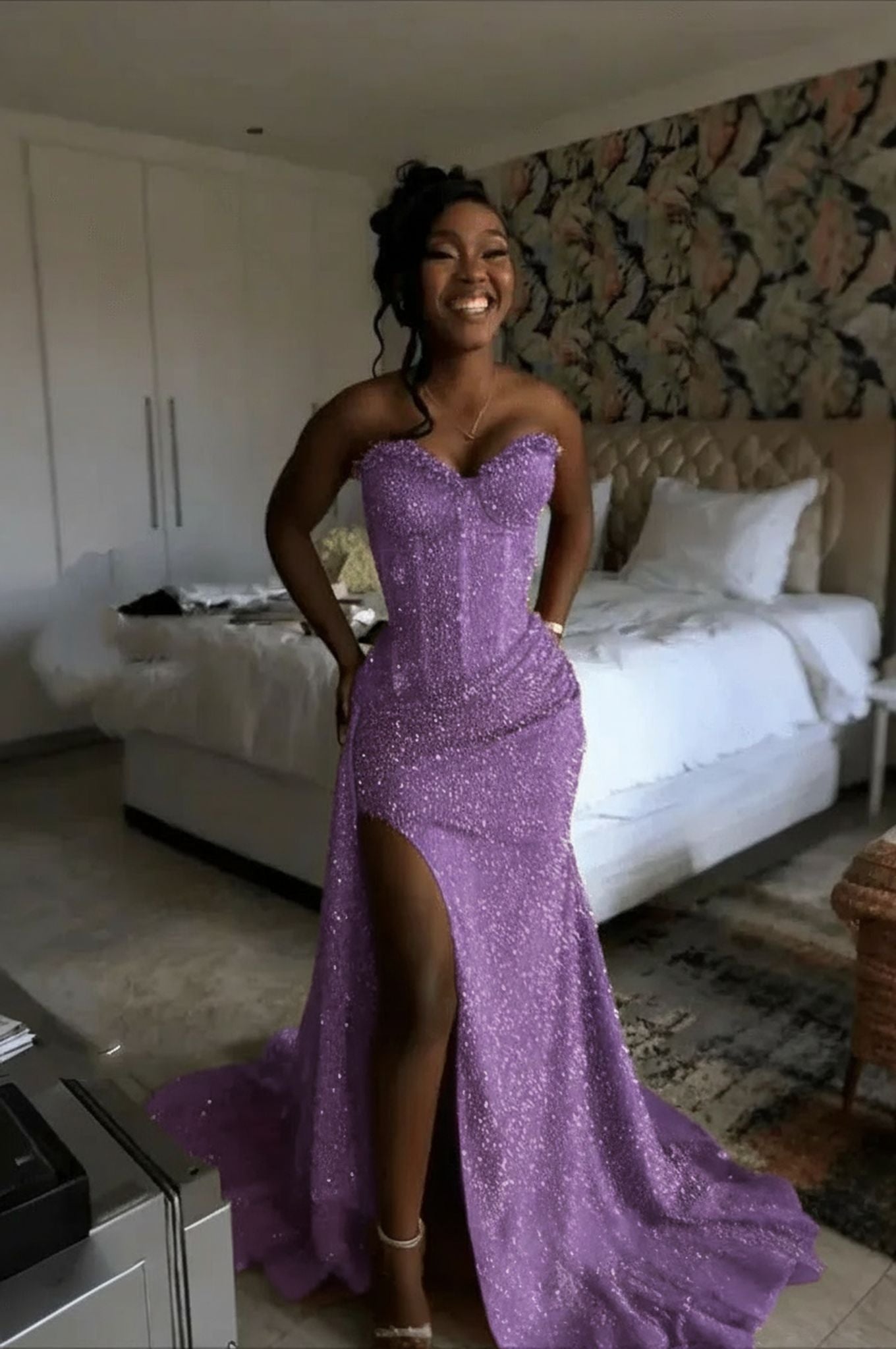 Gorgeous Strapless Sleeveless Mermaid Glitter Long Prom Dress With Slit