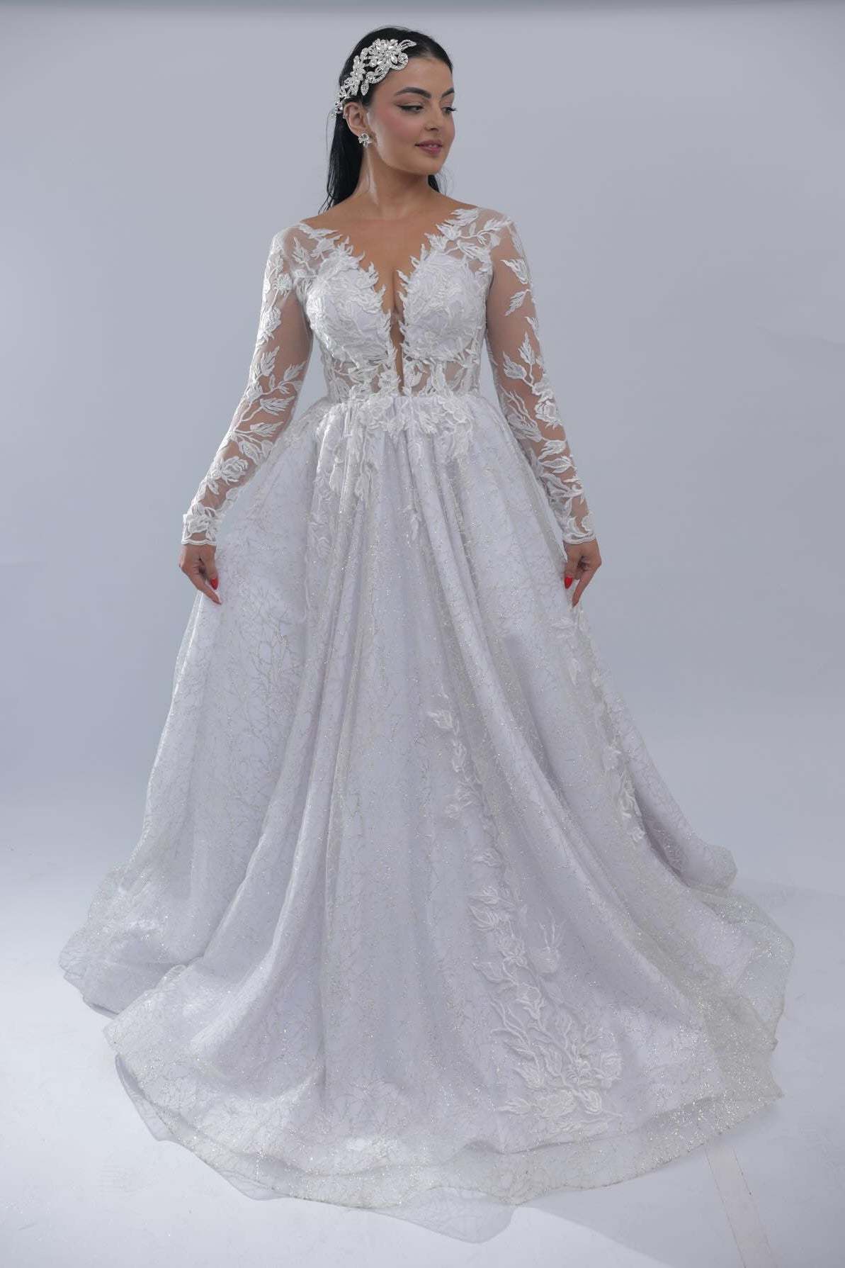 Graceful Long A-line White V-Neck Long-Sleeve Wedding Dress with Appliques and Chapel Train