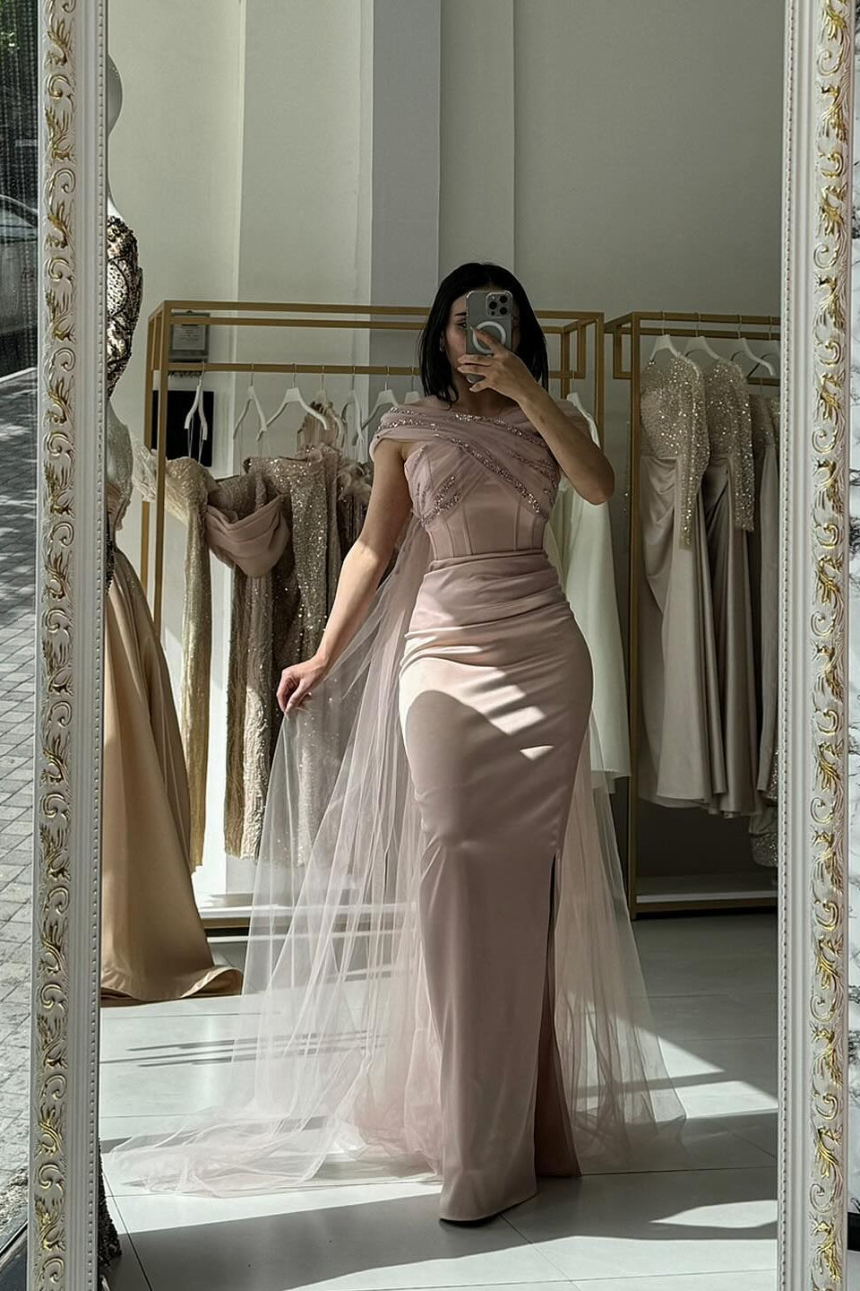 Graceful Pink Off-The-Shoulder Sleeveless Beaded Mermaid Formal Dress with Watteau Train