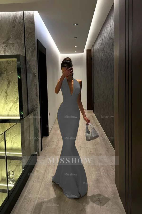 Halter V Neck Sleeveless Long Mermaid Formal Dress With Pleated