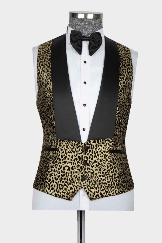 Chic Gold Jacquard Peaked Lapel Three-Piece Prom Ensemble