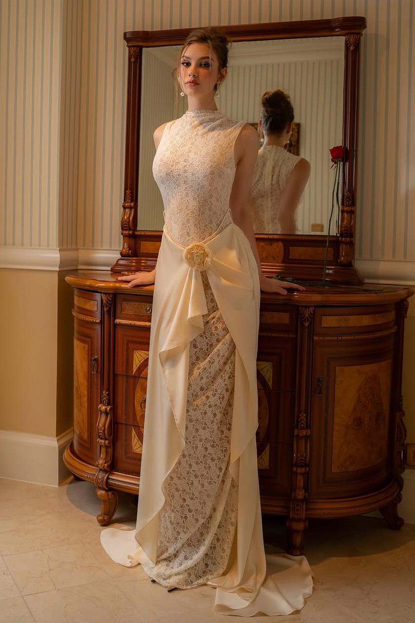 High Neck Sleeveless Mermaid Formal Dress With Lace Embroidery