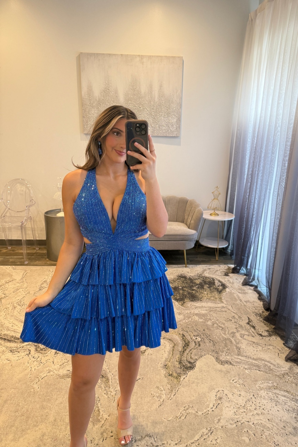 Sparkly Black A Line Short Beaded Cocktail Dress With Ruffles