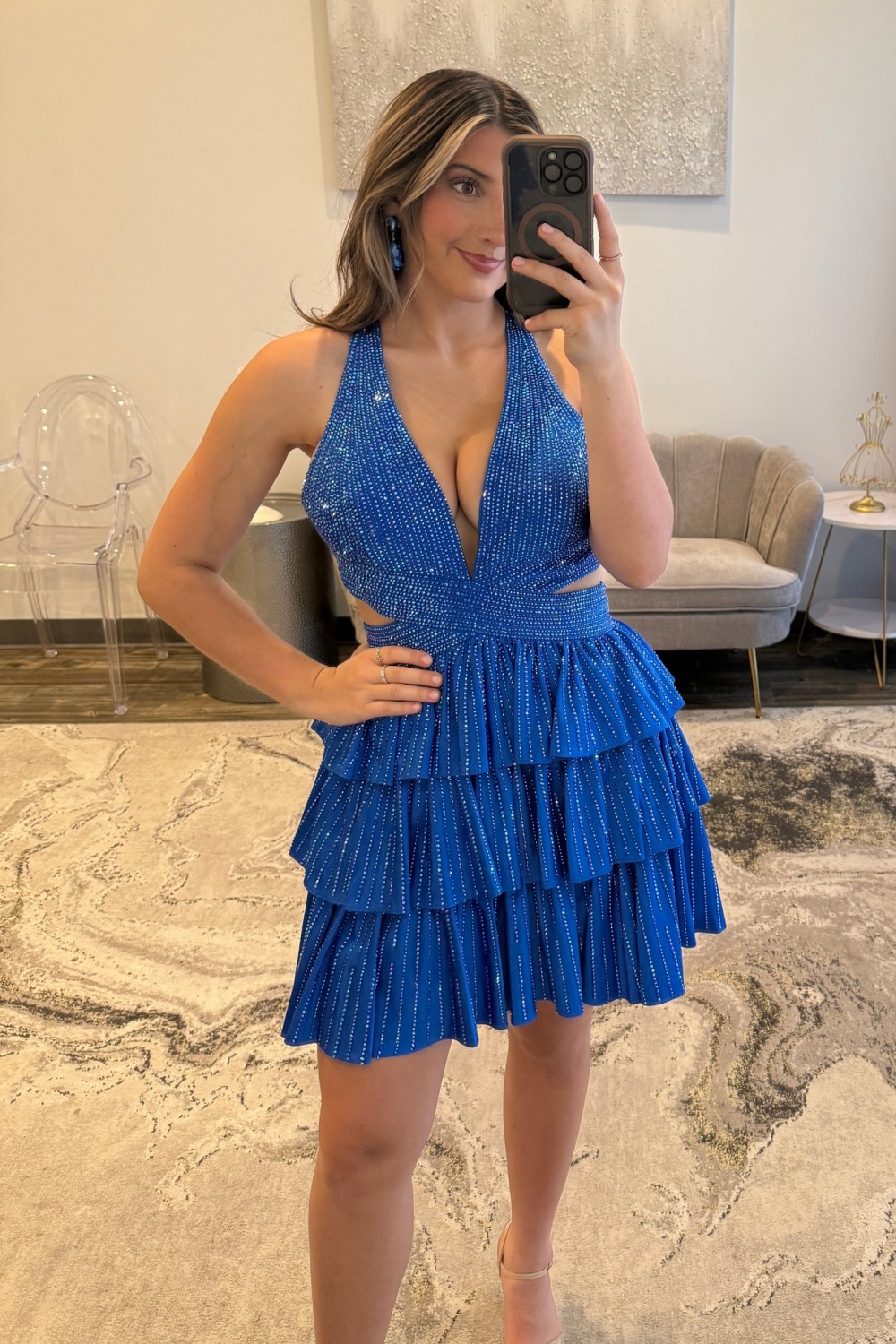 Sparkly Black A Line Short Beaded Cocktail Dress With Ruffles