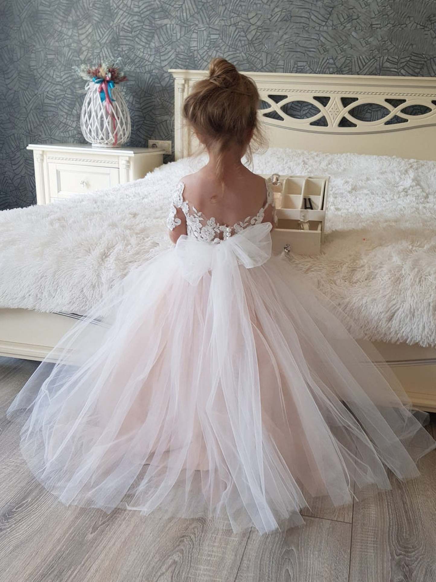 Lovely Cap Sleeves Princess Flower Girl Dress