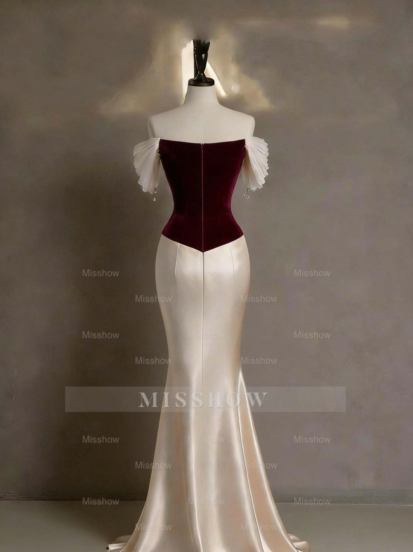Luxurious Champagne and Burgundy Off-The-Shoulder Sleeveless Mermaid Formal Dress with Detachable Train