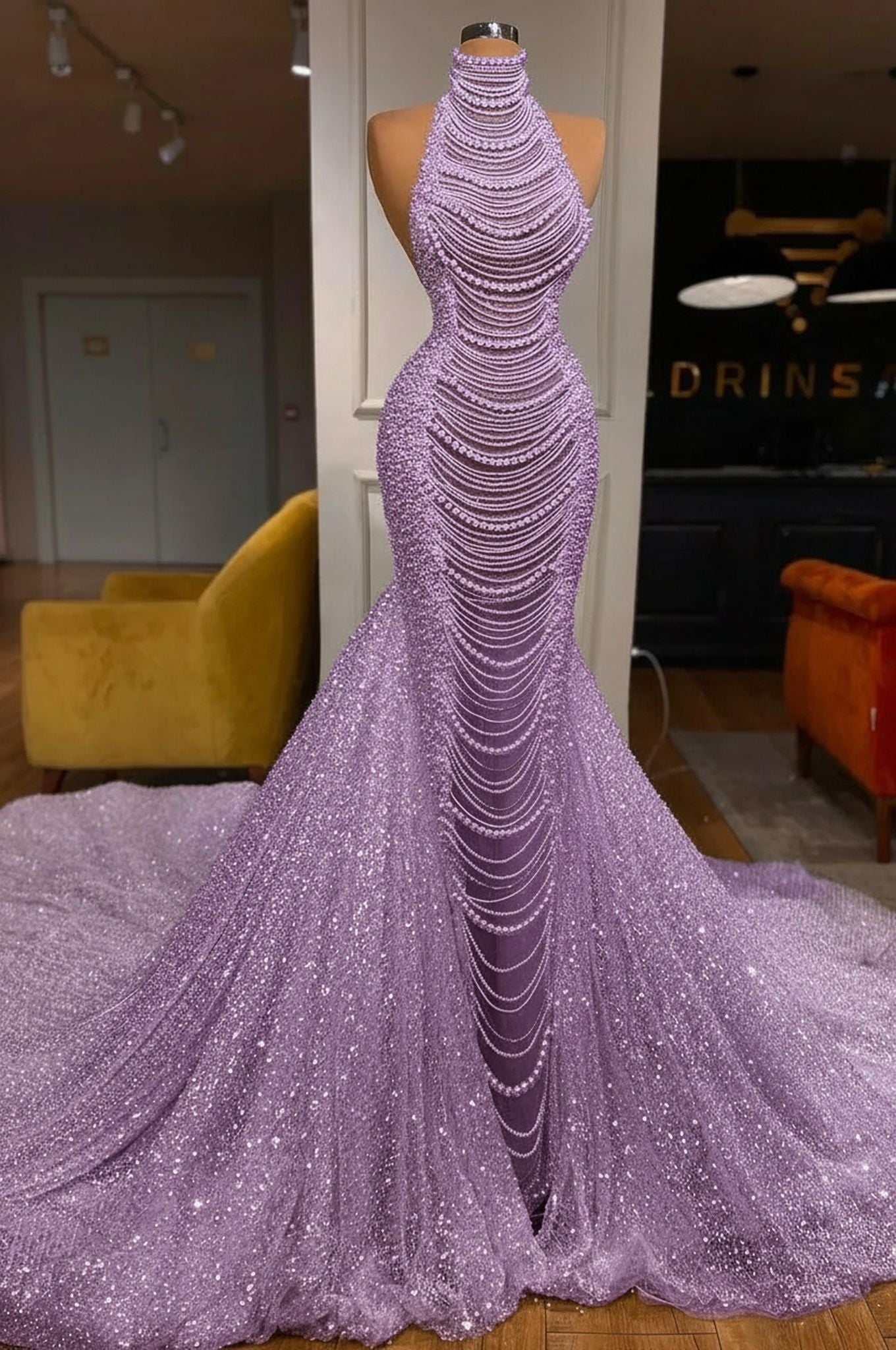 Luxury Long Mermaid Halter Beading Sleeveless Wedding Dress With Pearls