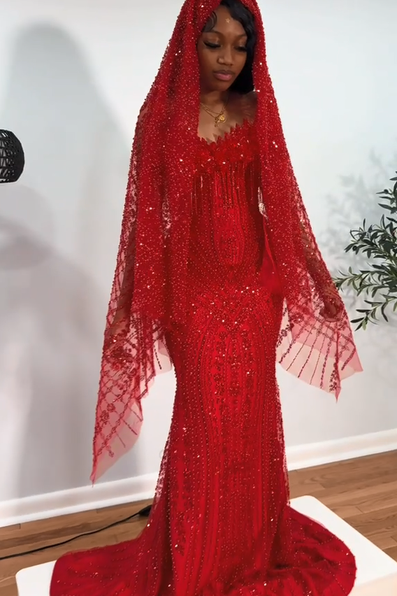 Luxury Red Long Mermaid Strapless Beaded Prom Dress with Veil