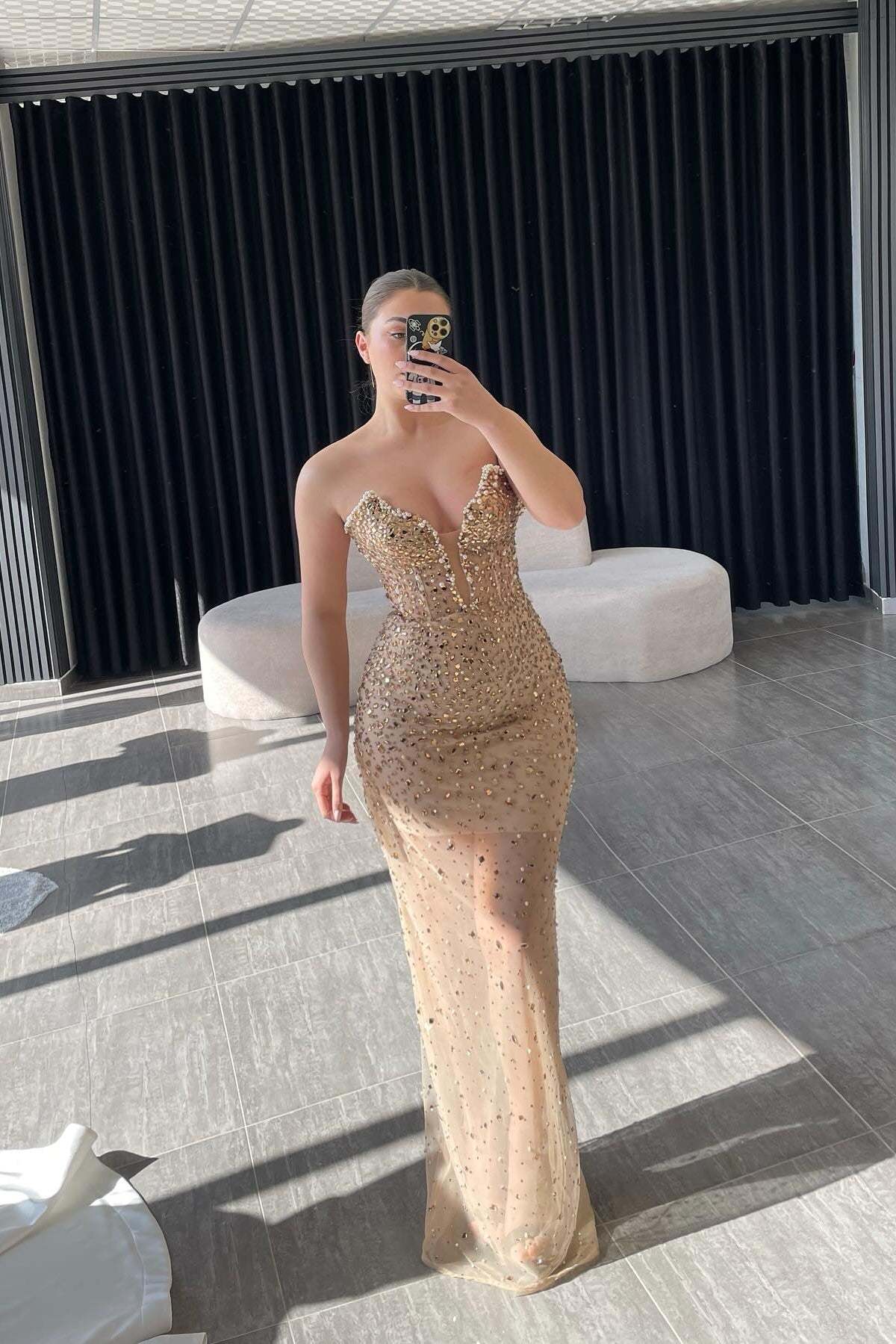 Newest Champagne Sweetheart Sleeveless Mermaid Evening Dress with Rhinestones