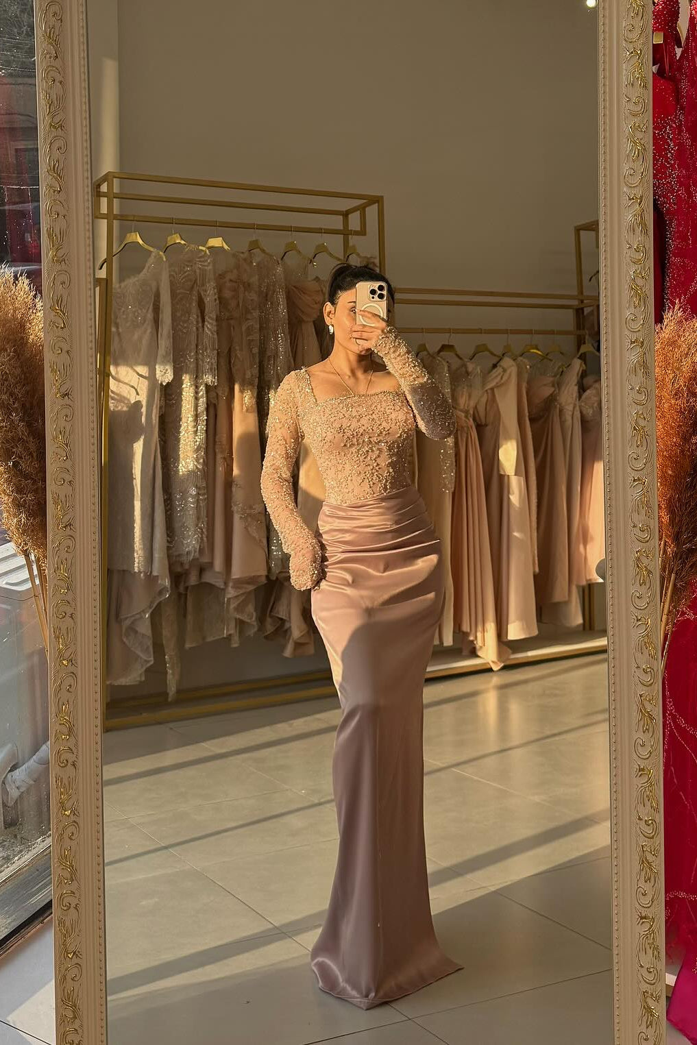 Noble Dusty Rose Square Long-Sleeve Mermaid Formal Dress with Beadings