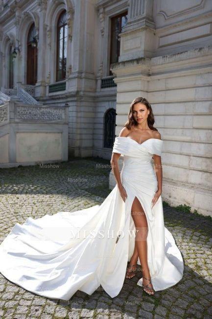 Off The Shoulder Stain Split Front Mermaid Princess Wedding Dress with Ruffles
