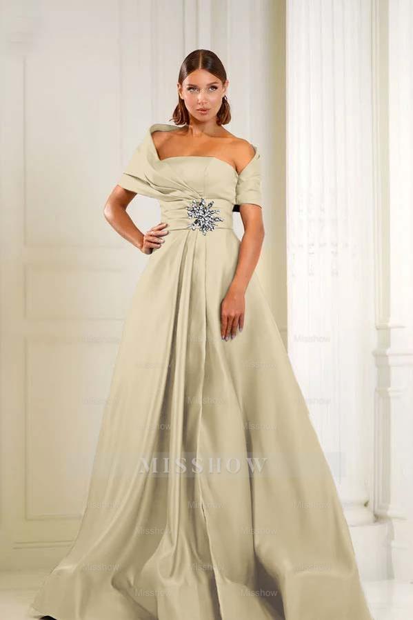 Off the Shoulder Sleeveless Long Formal Dress With Pleated Beading