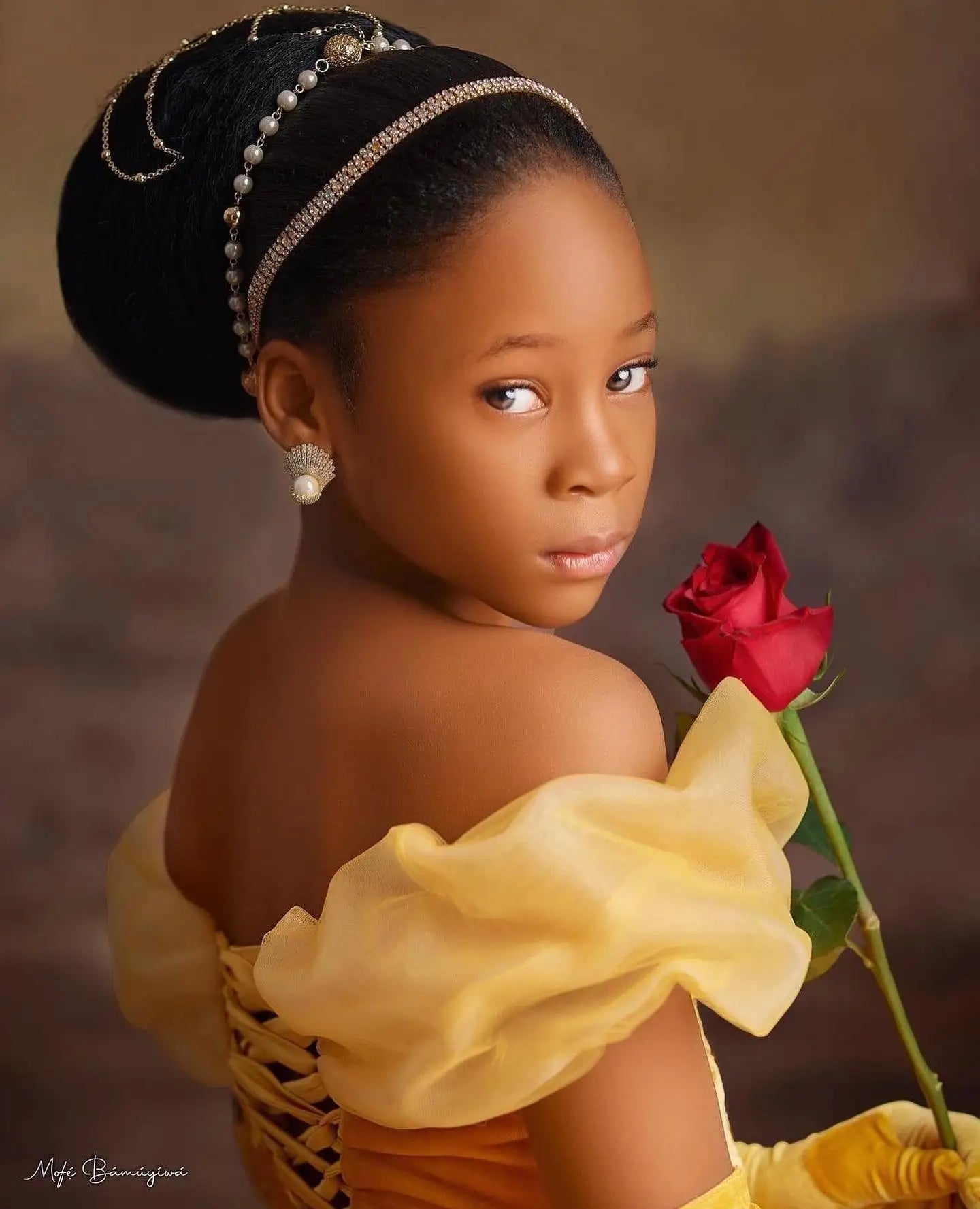 Princess Off The Shoulder Yellow Girl Pageant Lace Flower Girls Dresses for Wedding