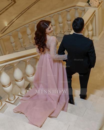 Romantic Pink Square Long-Sleeve Mermaid Evening Dress with Detachable Train