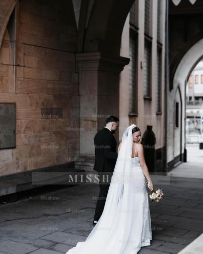 Romantic White Mermaid Sweetheart Spaghetti Straps Sleeveless Beaded Sweep Train Tulle Wedding Dress