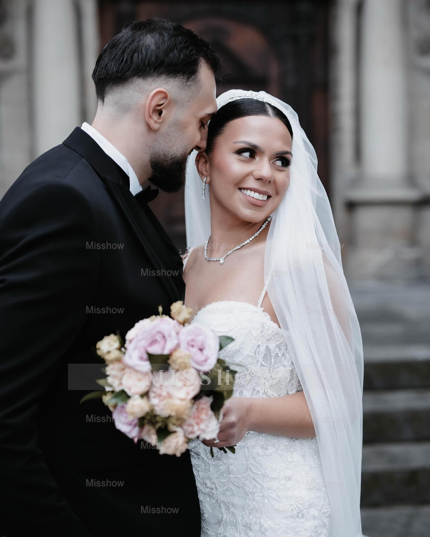 Romantic White Mermaid Sweetheart Spaghetti Straps Sleeveless Beaded Sweep Train Tulle Wedding Dress
