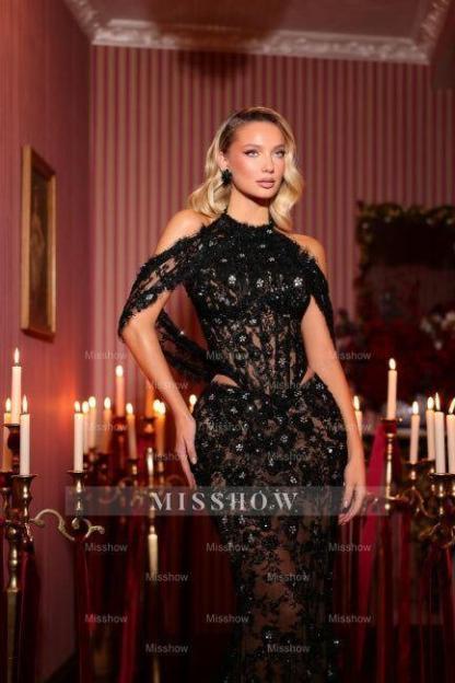 Seay Black Mermaid Halter High-Neck Sleeveless Backless Beaded Sweep Train Lace Prom Dresses